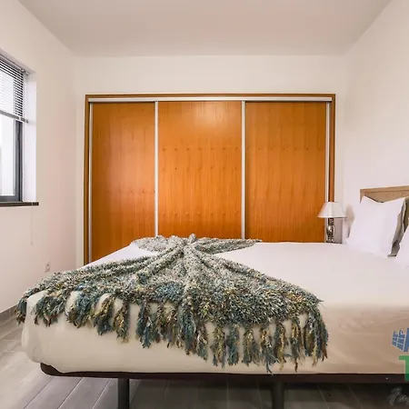 Silver Gate Cinco Ribeiras