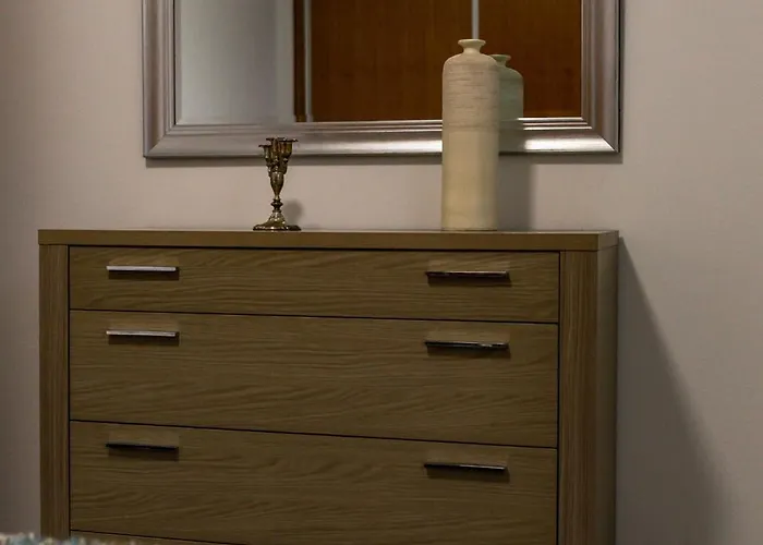 Silver Gate 公寓 *